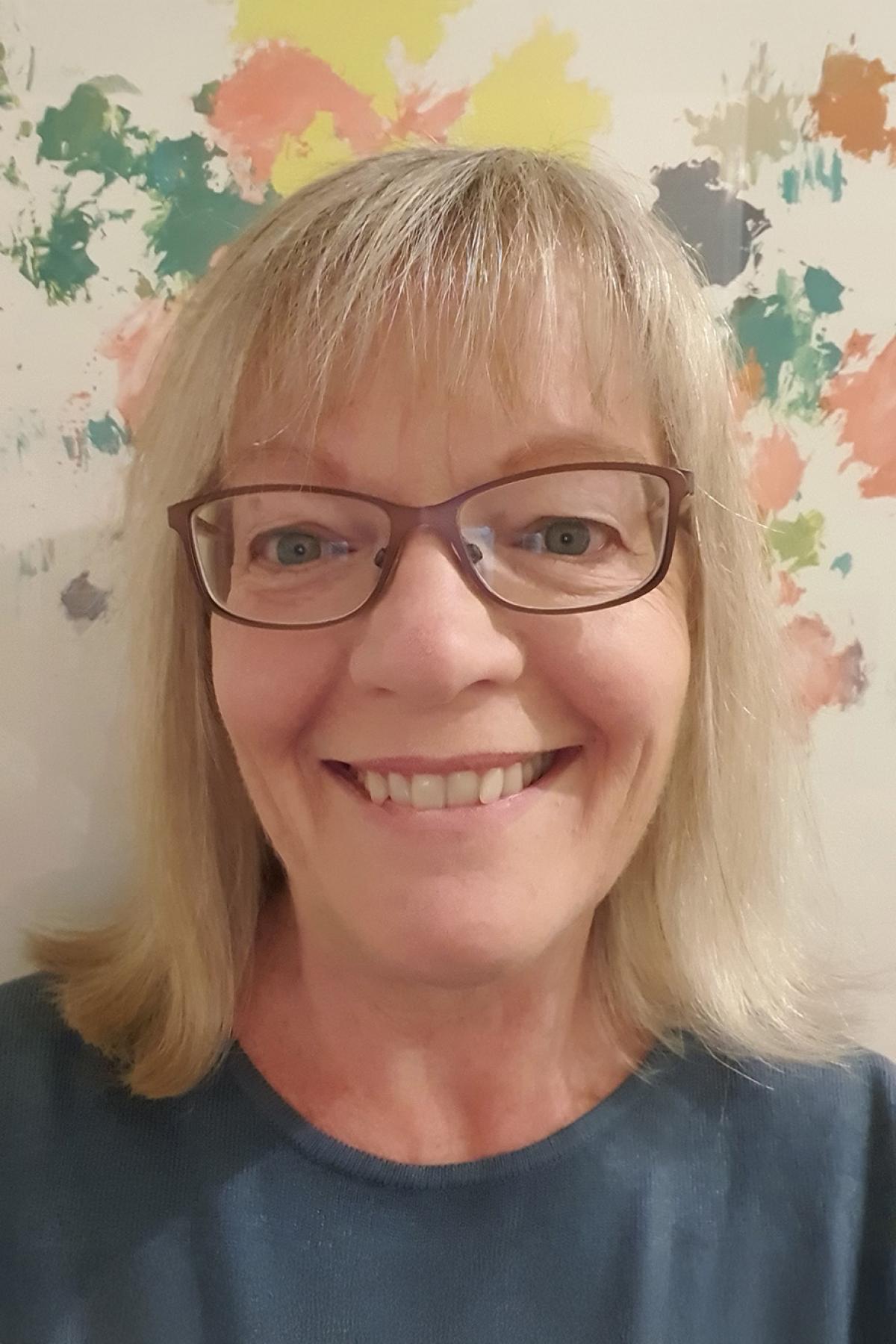 Dr Lyn McGaurr