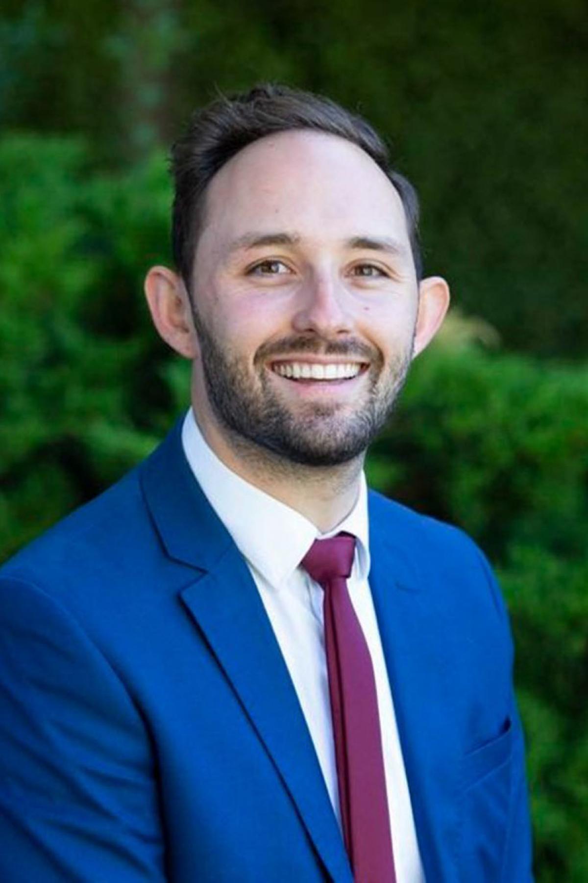 Dr Tom Porta
