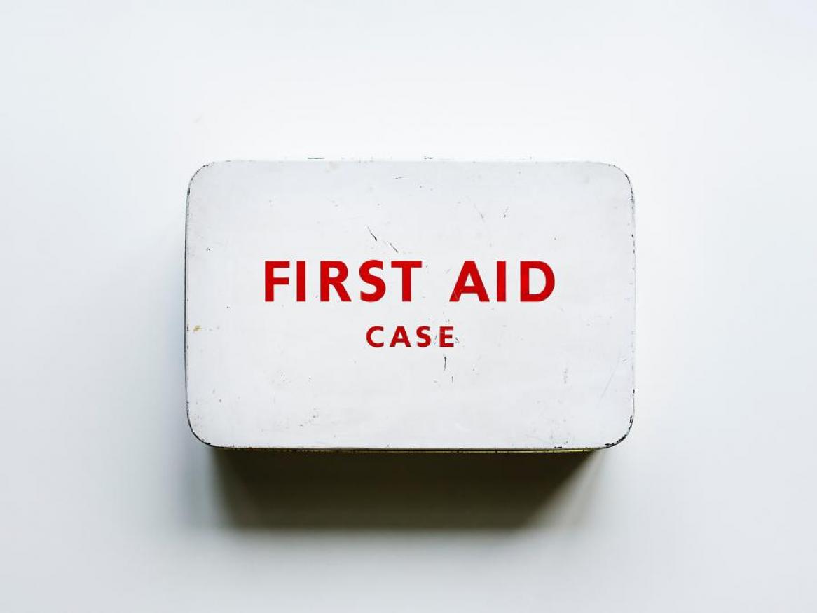 first-aid-case