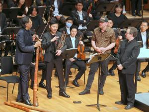 Dylan Crismani's 'Coming Together' for Didgeridoo, Sheng and Orchestra at Hong Kong City Hall, with Luke Dollman (conductor), William Barton (didgeridoo), Loo Sze-wang (Sheng) and the Hong Kong Sinfonietta. Photo: © HK Sinfonietta Ltd