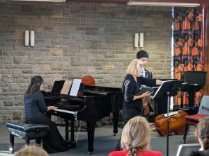 Elizabeth Layton, Edith Salzmann and Teddy Tahu Rhodes in New Zealand