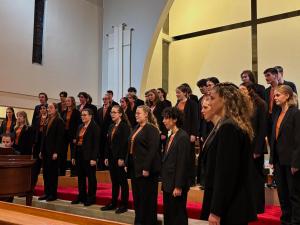 Carl Crossin and Gondwana Chorale Tour Canada and the USA