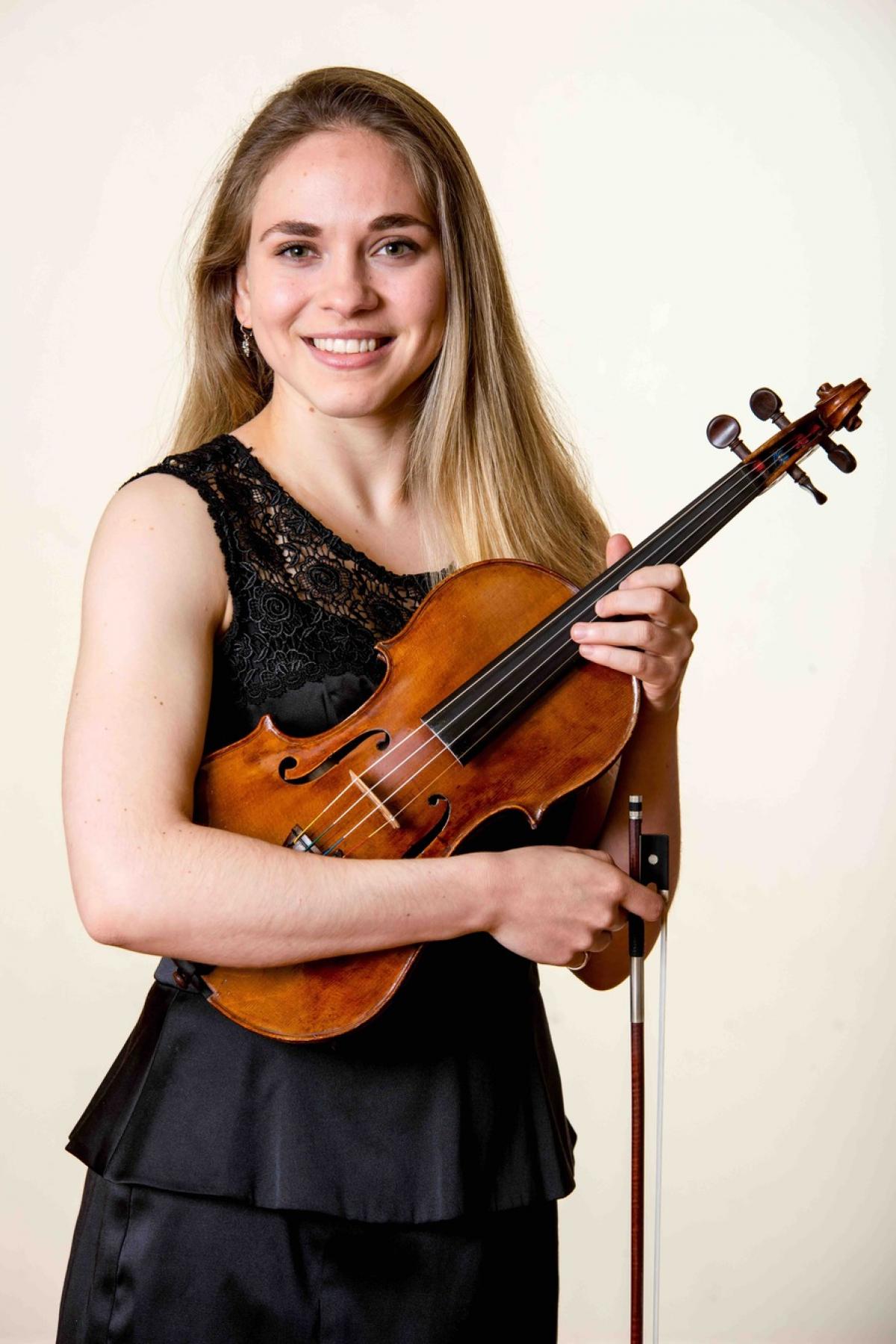 Zoe Freisberg