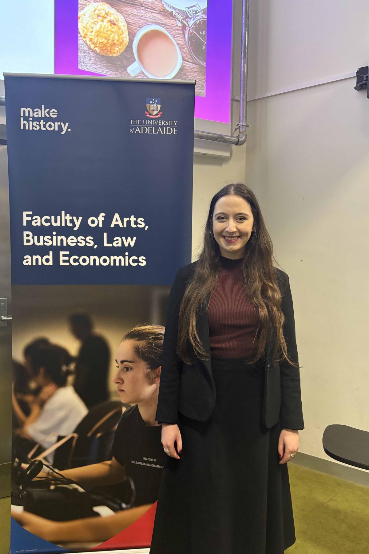 Katelyn Crawford Wins 3-Minute Thesis Competition