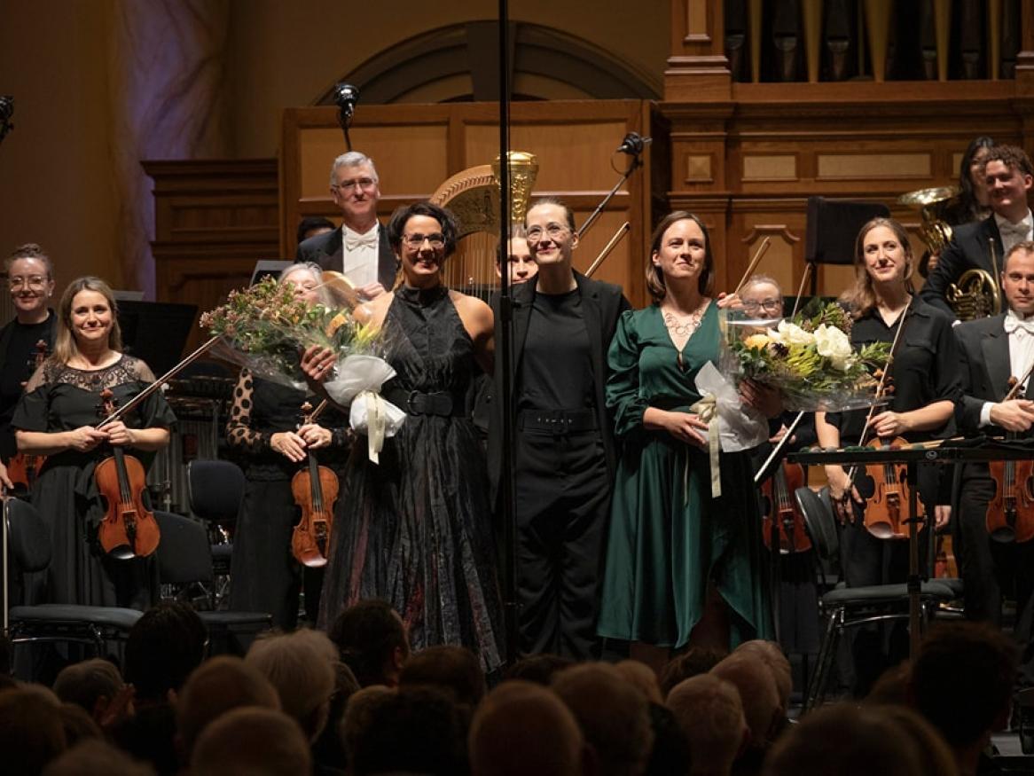 Anne Cawrse, Claire Edwardes, Elena Schwarz and the Adelaide Symphony Orchestra