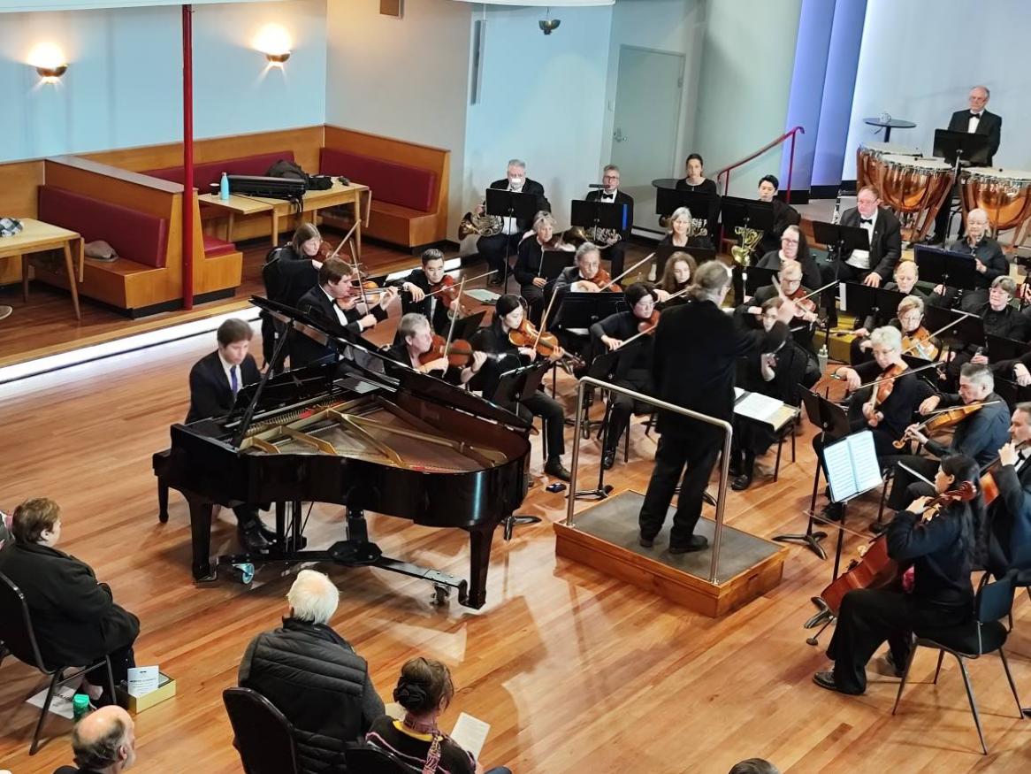 Dr Simón Pazos Quintana Performs Saint-Saëns Piano Concerto No. 5 with the Burnside Symphony Orchestra