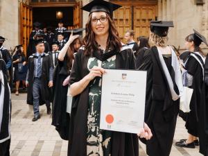 Kimberly Philp, MBA Aaledictorian 2023 on her graduation day