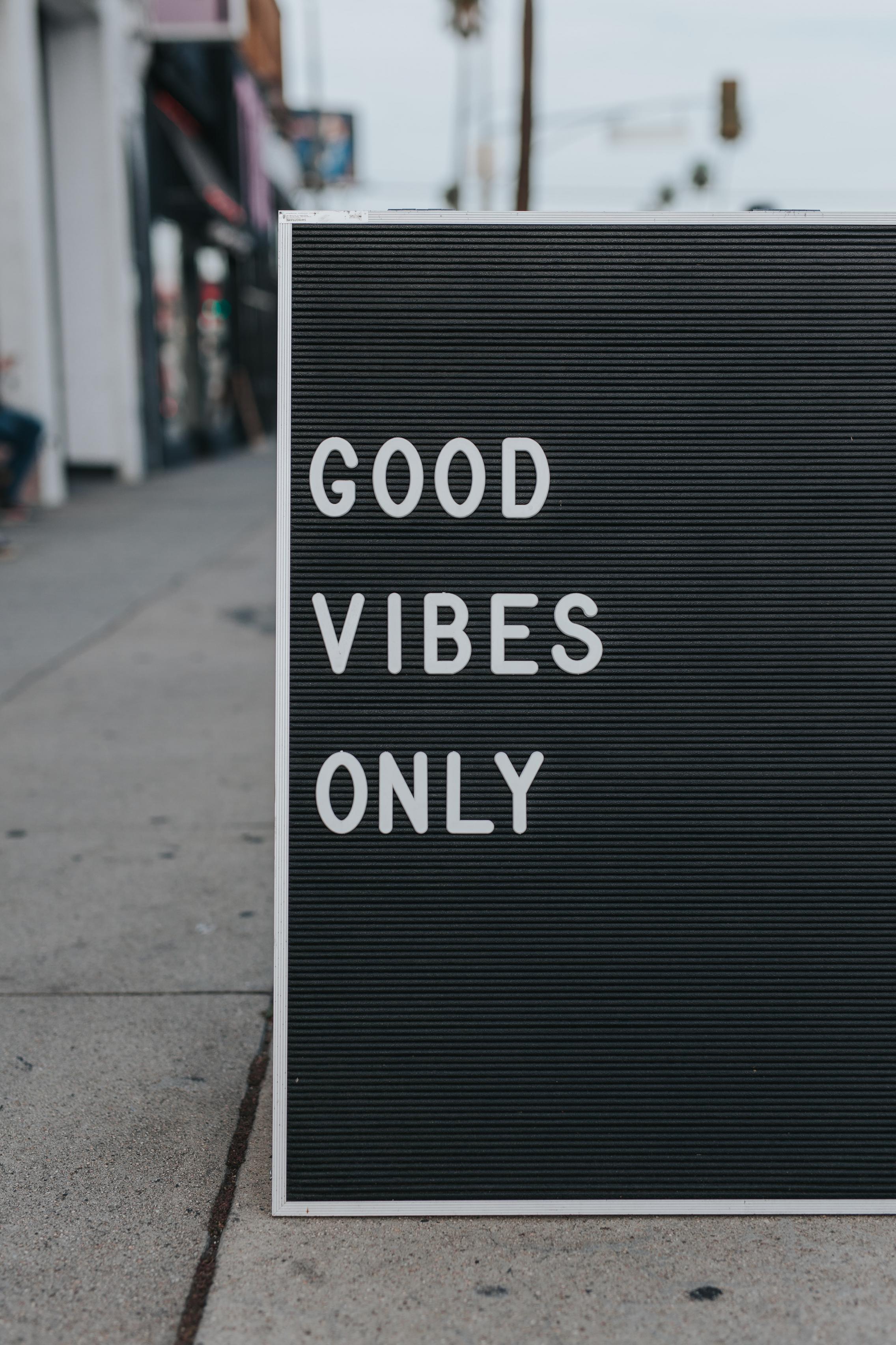 good-vibes-only