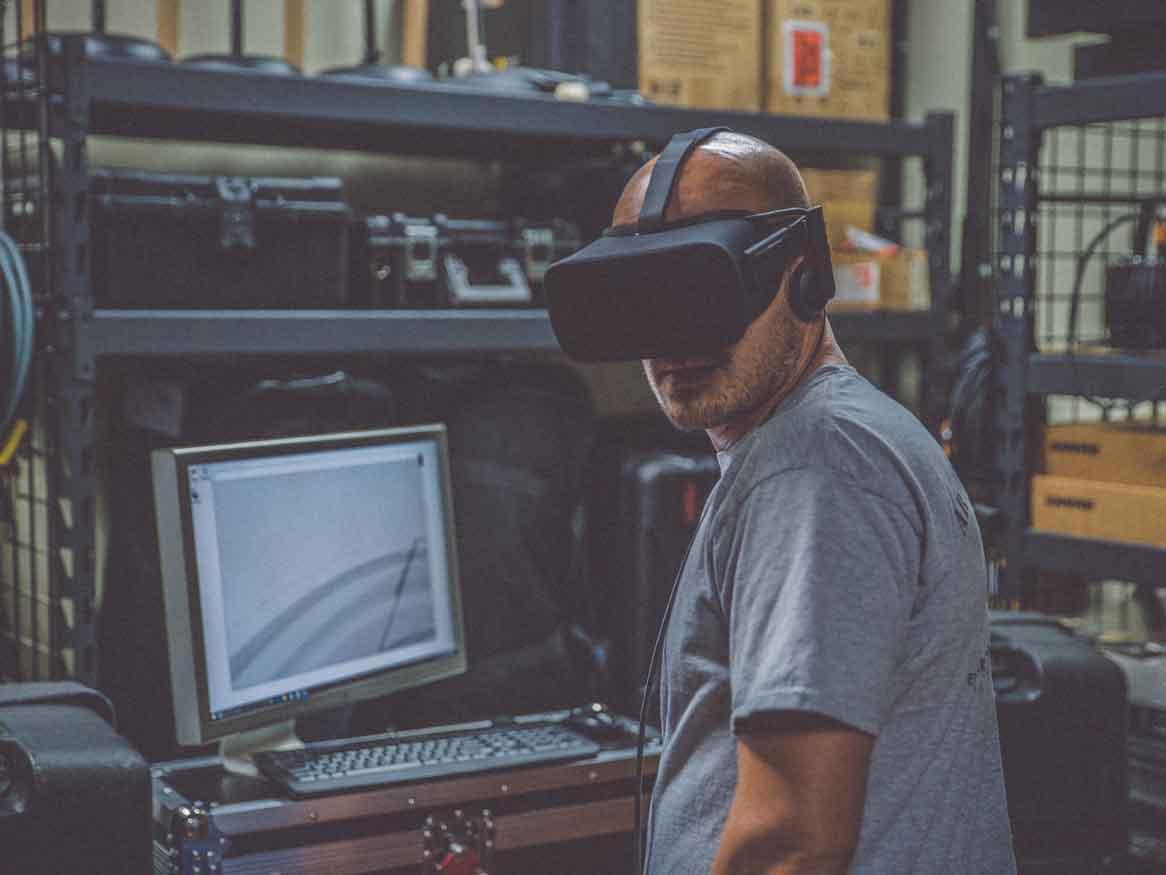 A man wearing VR headset
